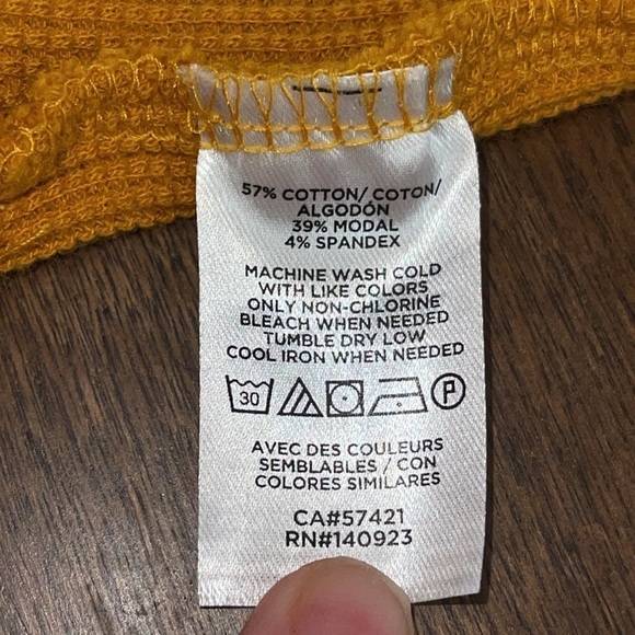 LOU & GREY MUSTARD HENLEY WAFFLE Knit LONG SLEEVE T SHIRT Sz. XLP - Picture 10 of 13